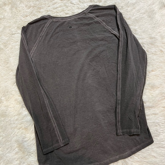 Lululemon Love Long Sleeve T-Shirt - Picture 5 of 5